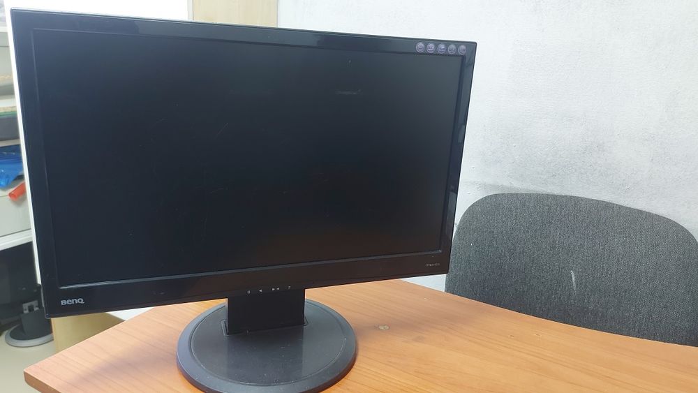 Продаю монитор Beng