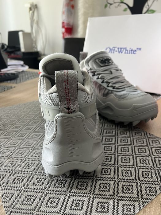 Adidasi Off White Odsy 1000