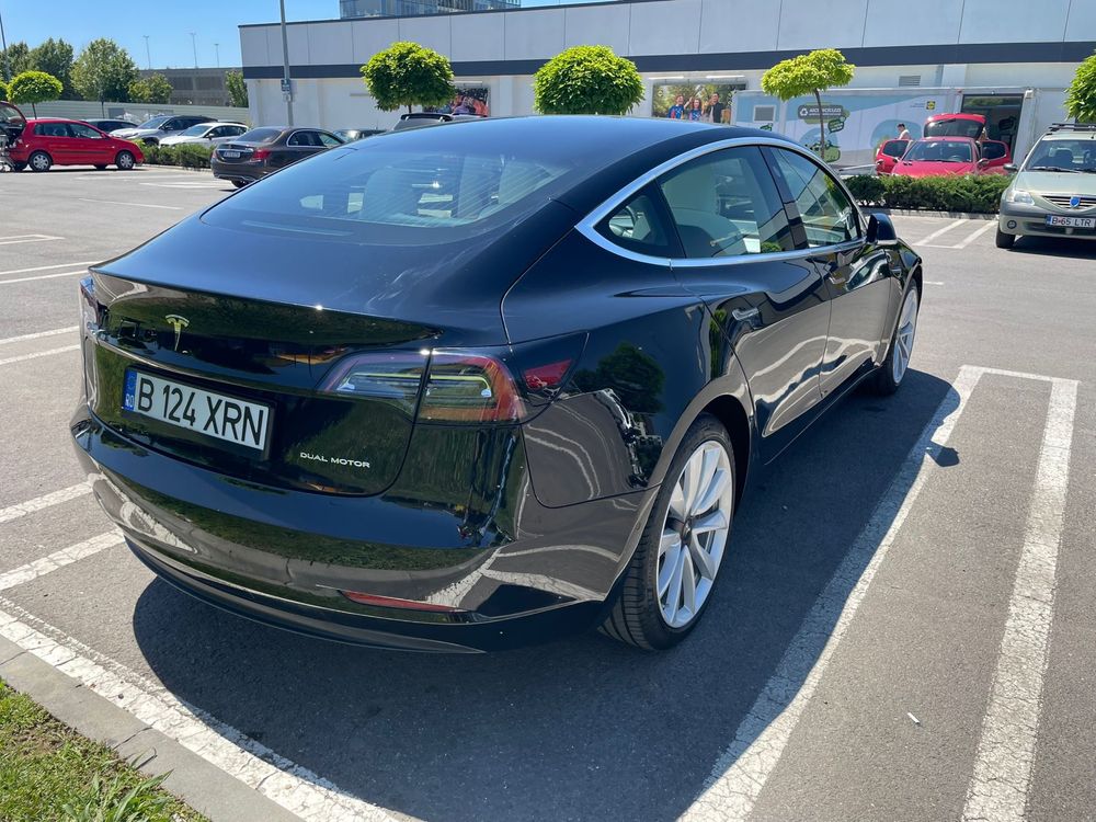 Tesla Model 3, Rate, Leasing, Ramanere, Uber, Bolt