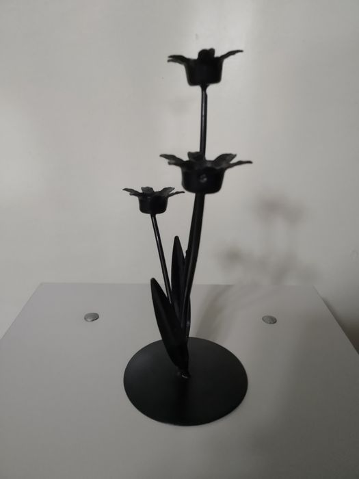 Подсвечник на 3 свечи.