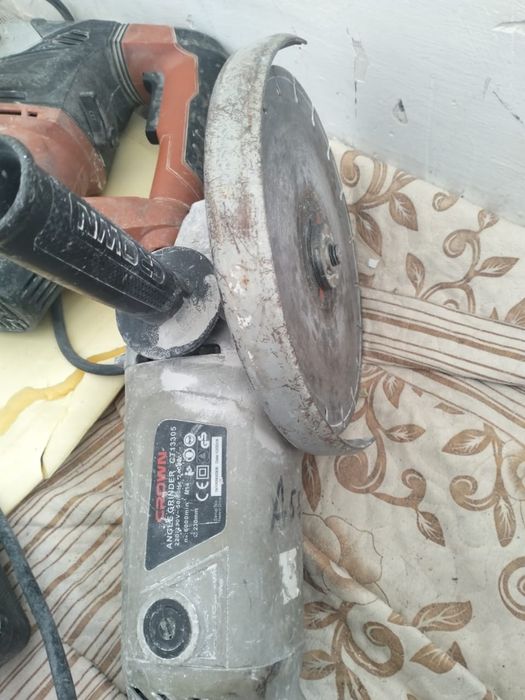 Продам инструменты в хорошем состоянии