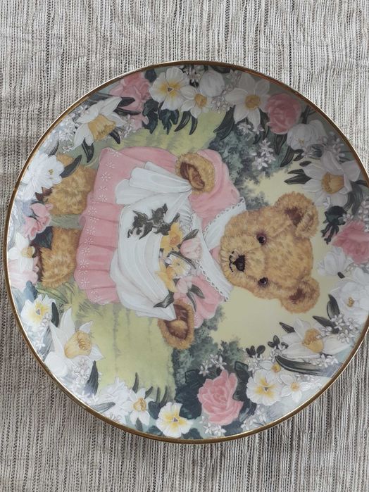 декоративни чинии 4 броя колекция