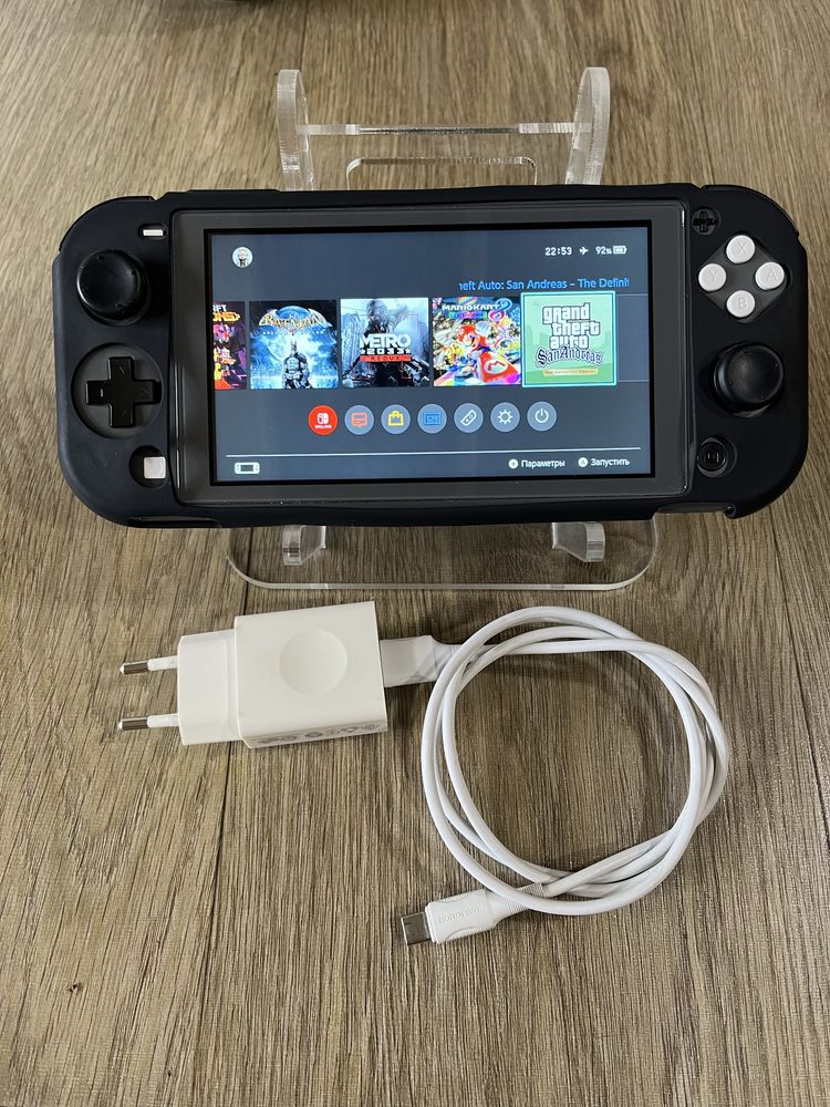 Nintendo Switch Lite 64GB (чипован)