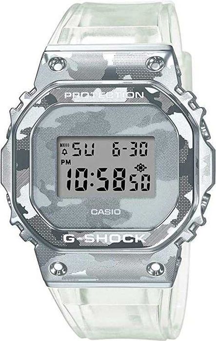 Ceas digital cu quartz Casio pentru bărbați  GM-5600SCM-1ER