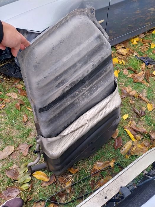 Резервоар за гориво Тойота Корола Версо/Toyota Corolla Verso 04-09г.