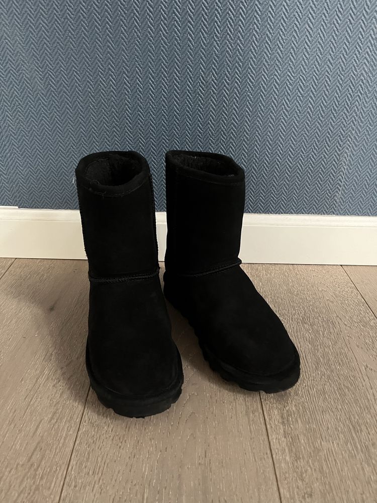 Cizme Bearpaw Elle 37