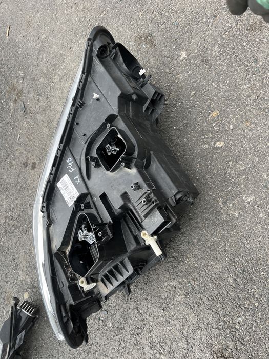 Фар BMW X1 F48 LED 2016 ляв и десен