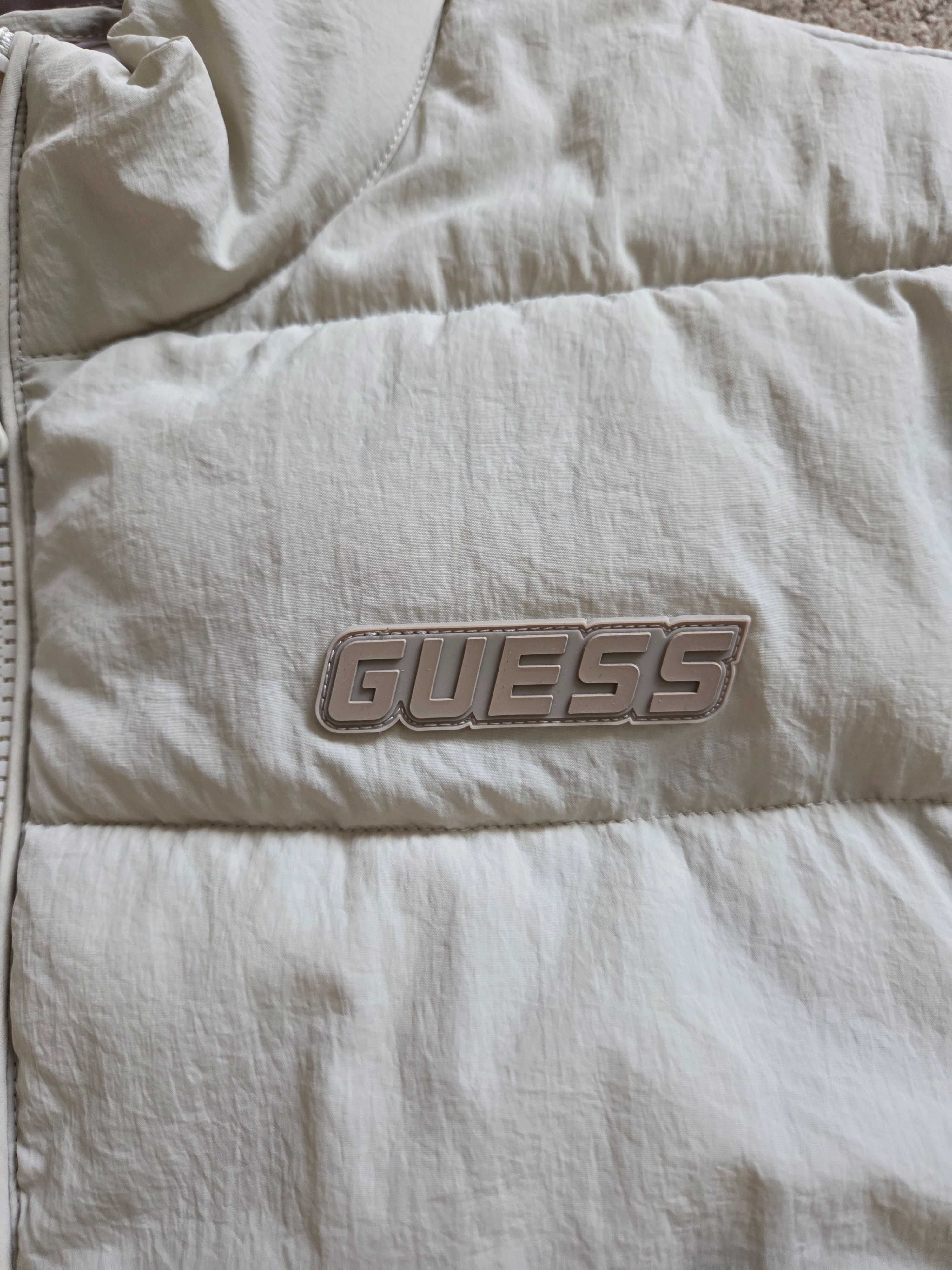 Ново Яке GUESS от Peek&Cloppenburg