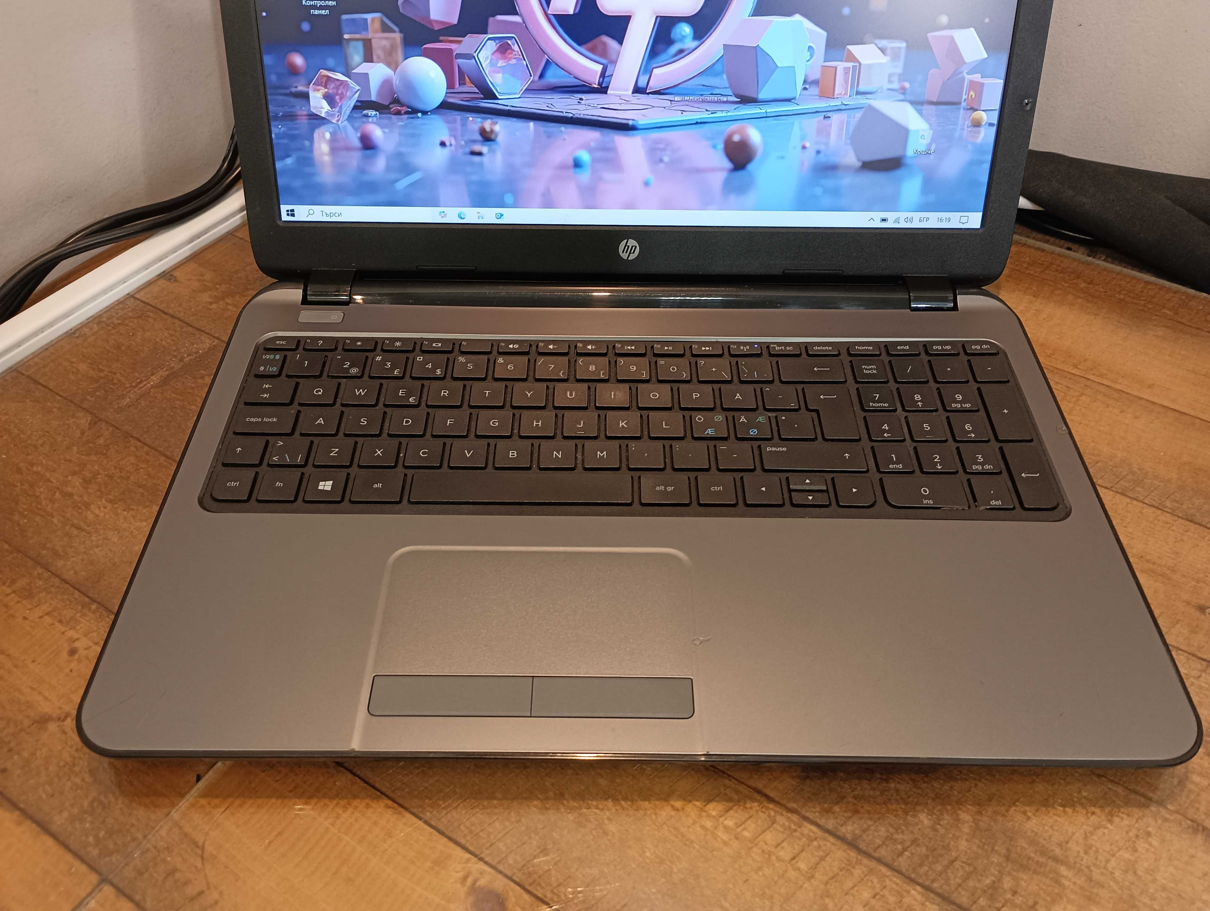 Лаптоп  HP 255 G3 / 15,6"