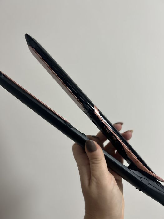 Plac de intins parul Babyliss