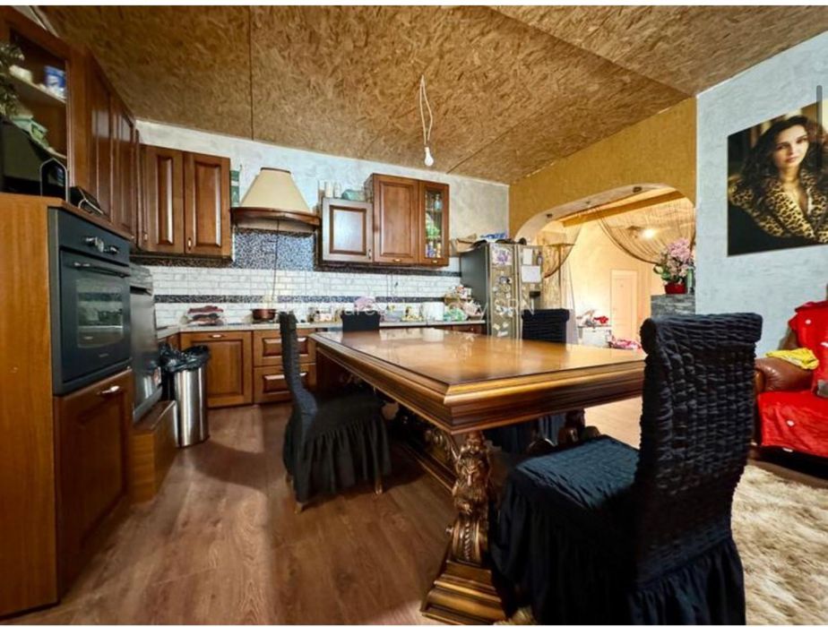 Casa de vanzare 7 camere