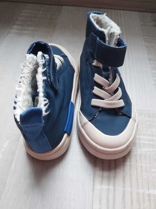 Ghetute unisex imblanite