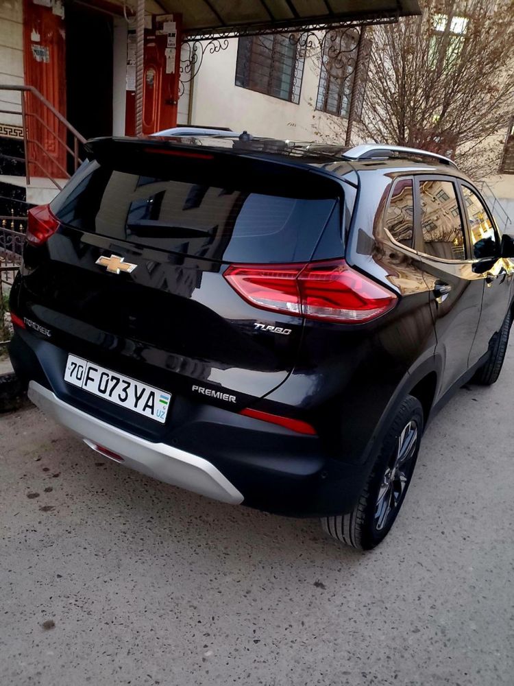 Tracker PREMIER 2023 Карши