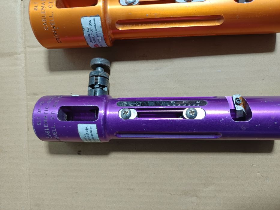 Set unelte de mana pt dezizolare cablu electric