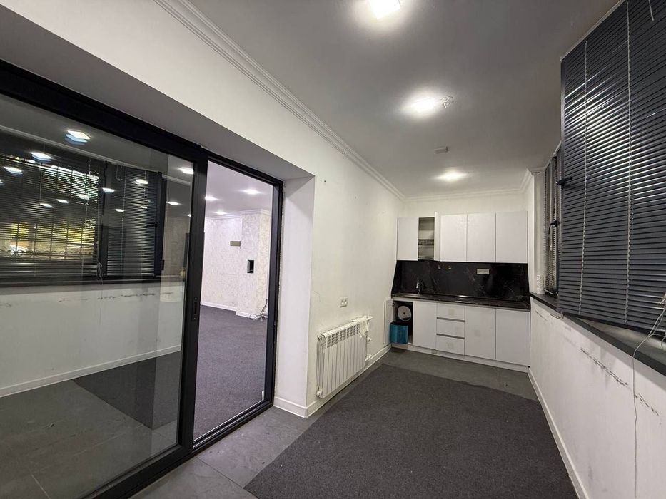 СРОЧНО!!! Продается Офис 2/1/4 площадь 85 м2 Ор: Ц-5 Минор метро