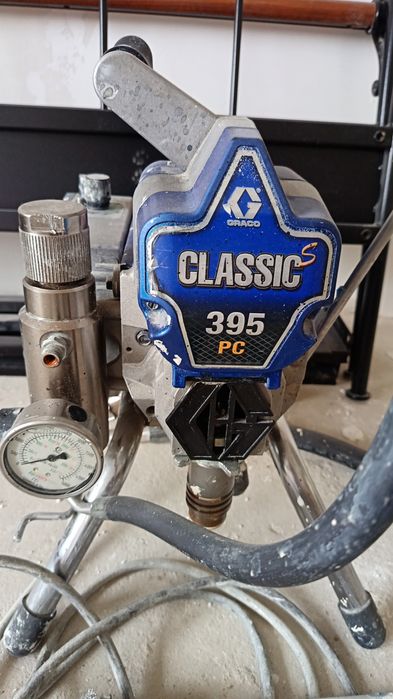 Pompa zugravit, vopsit graco