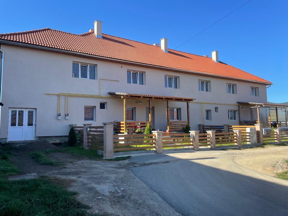 Apartamente de vanzare la Sancraieni