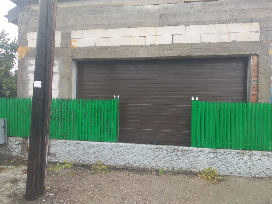 Usi de garaj Sectionale sau tip Rulou la cel mai mic pret.