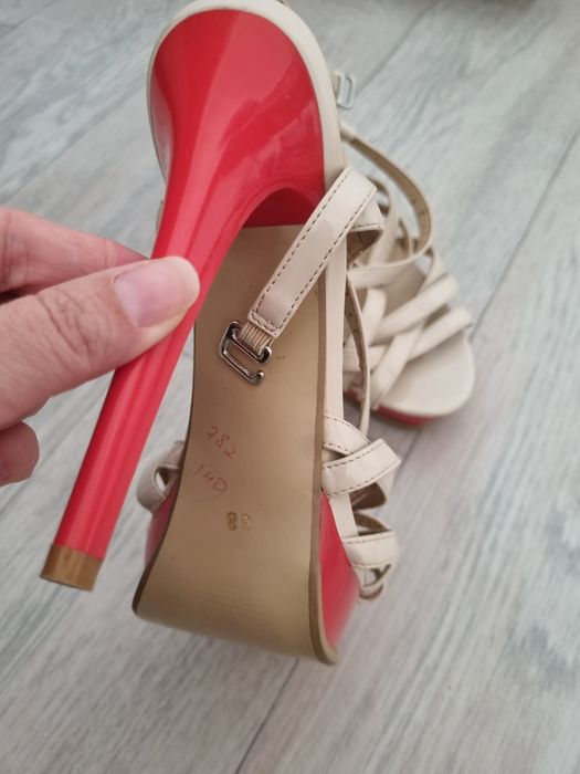 Женские сапоги зимние + босоножки 38