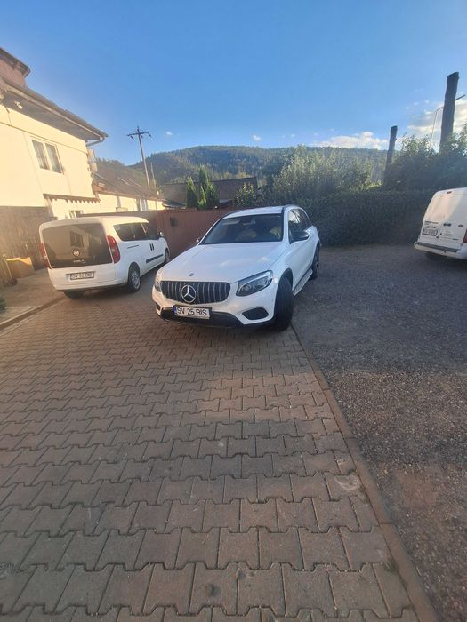 vand mercedes glc 250 stare foarte buna