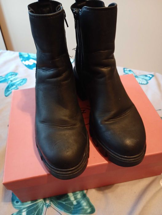 Ghete din piele naturala nr.36