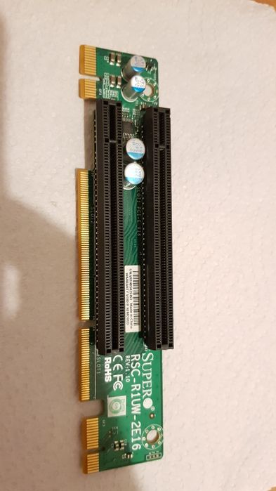 Supermicro RSC-R1UW-2E16 Riser Card