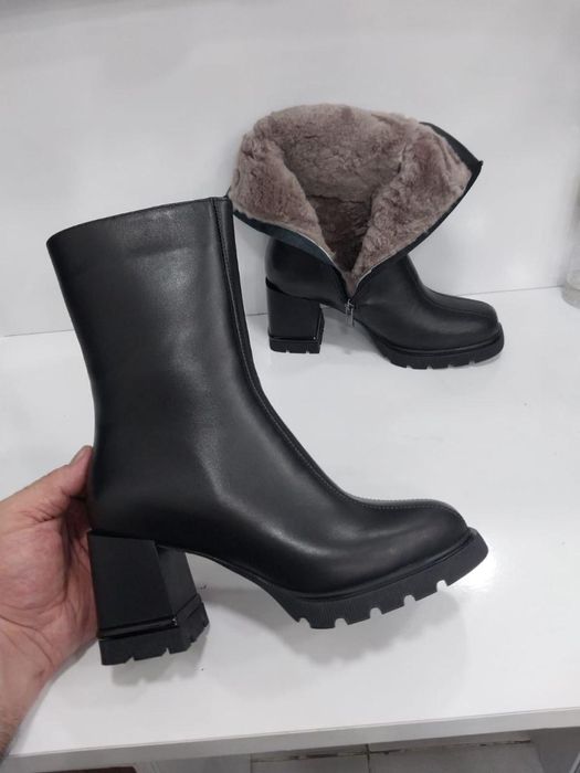 Новые зимние сапоги натуральная кожа