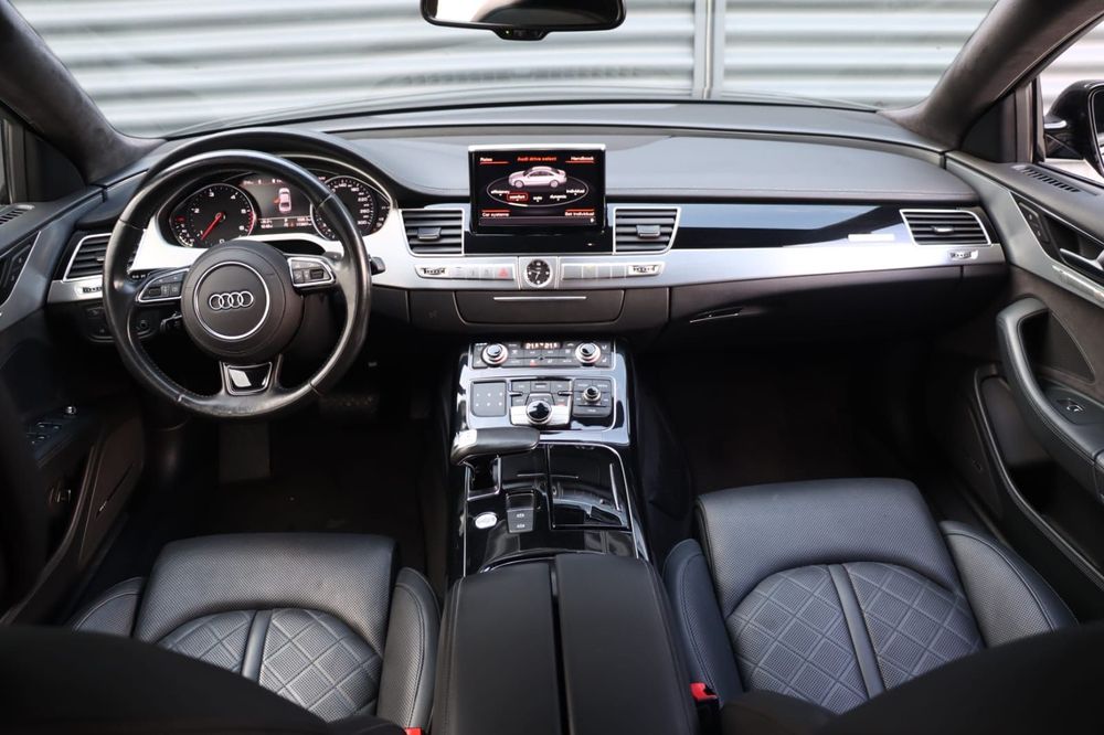 Audi A8 Audi A8 S Line 2017 fab / proprietar Extra full Km originali