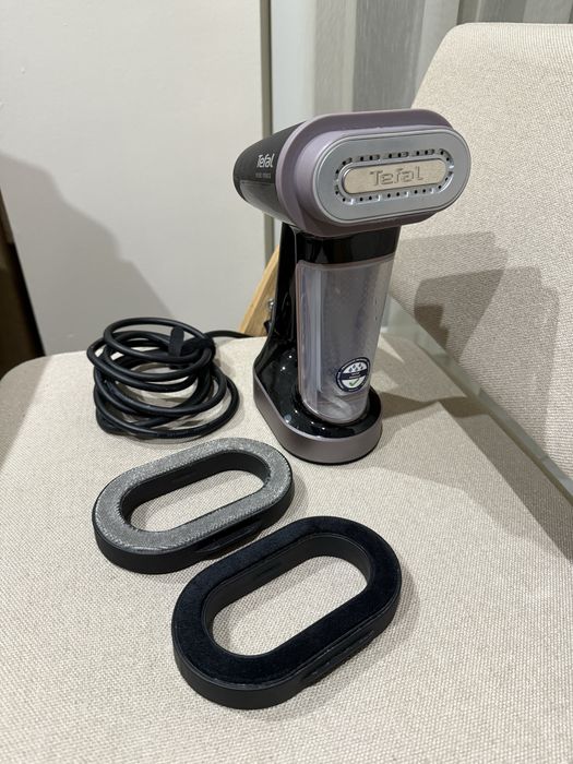 Tefal DT8765E0 Вертикална ютия за гладене с пара