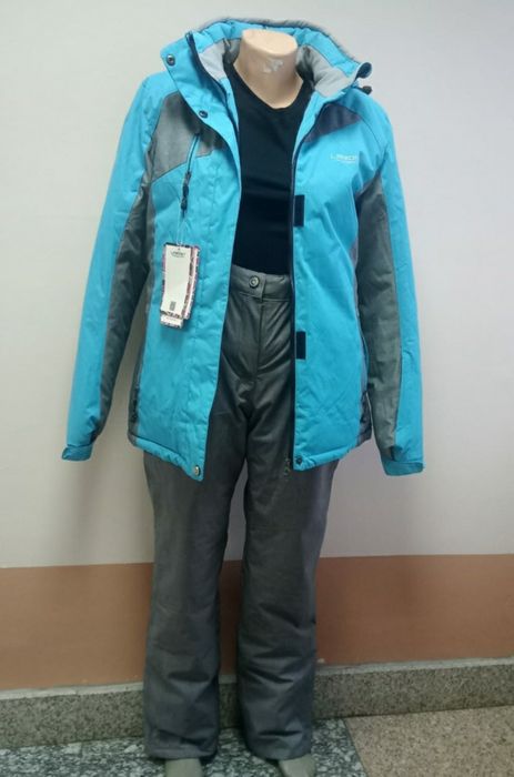 Женский  зимний горнолыжный костюм