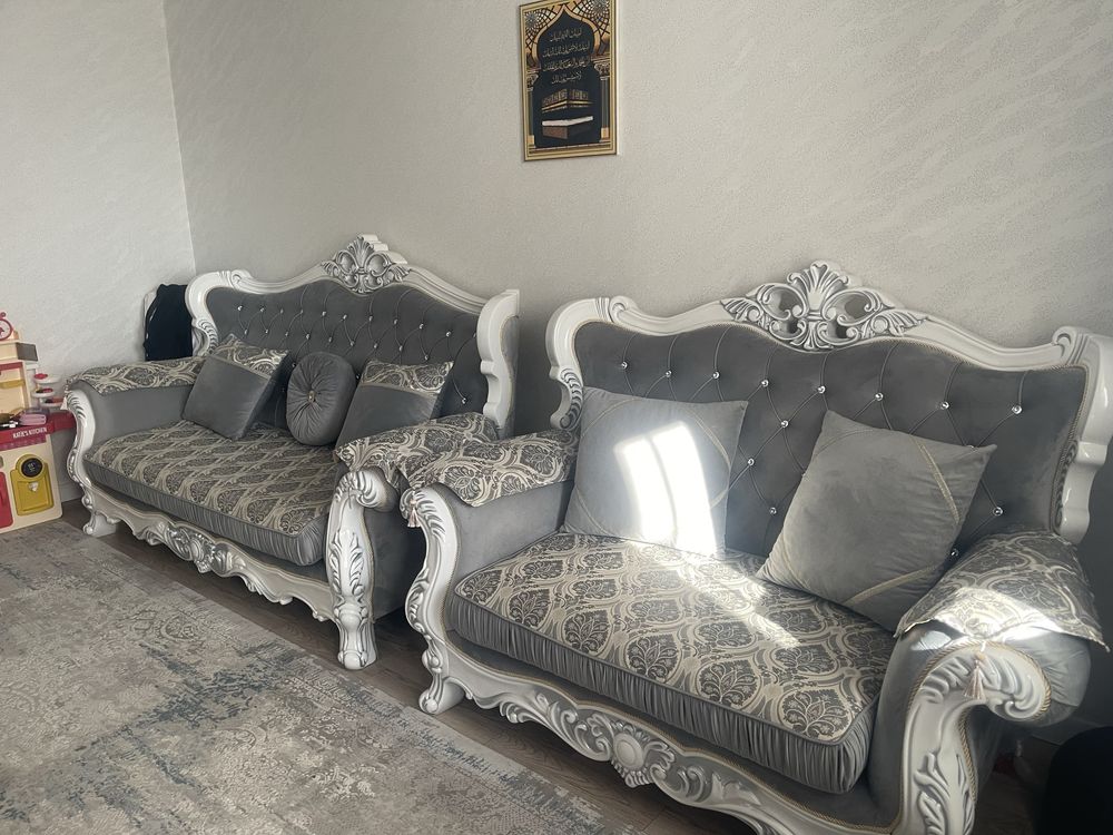 Продам Диван и мини диван фараон