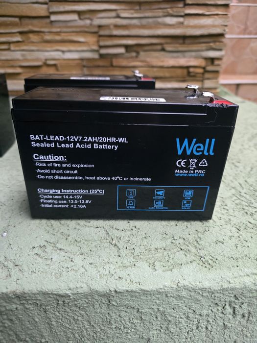 Acumulatori 12v WELL