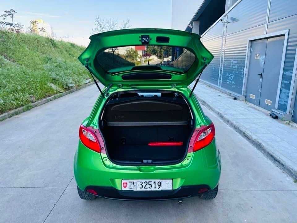 Мазда 2 1.5 SPORT
