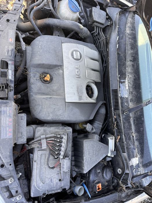 Dezmembrez seat cordoba