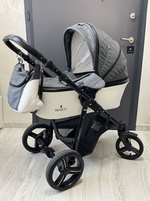 Cărucior Venicci