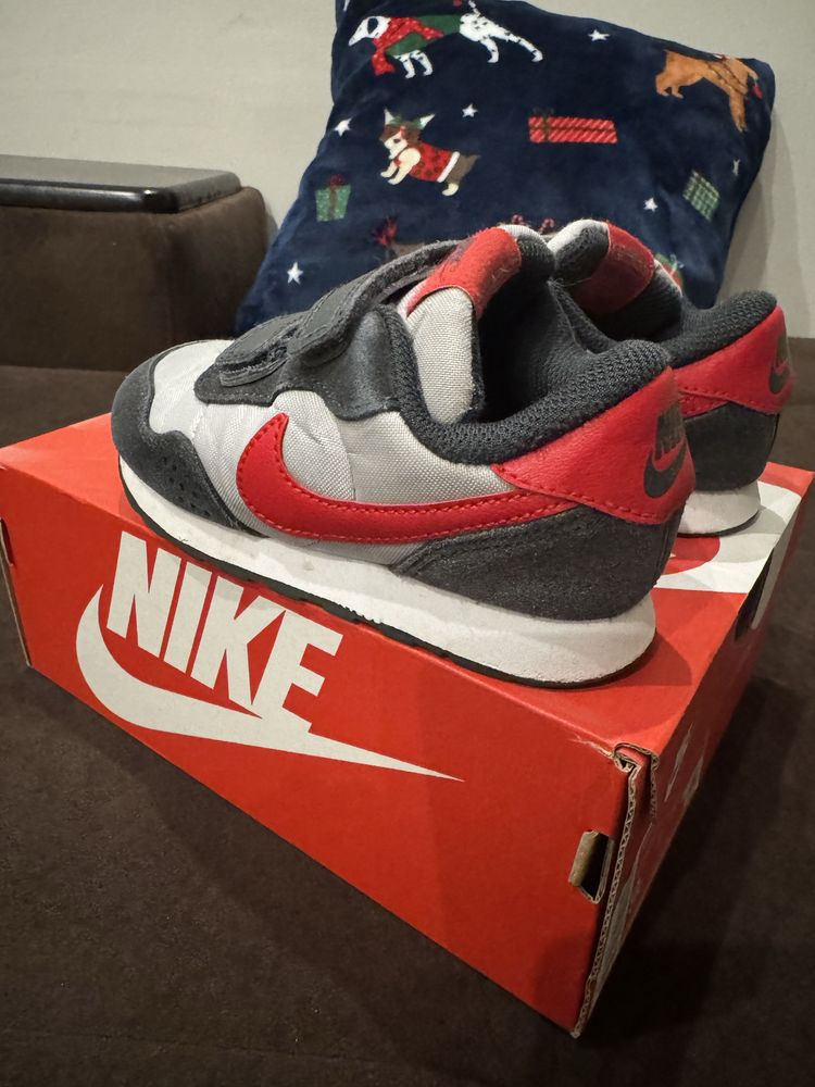 Детски маратонки Nike 26 р-р