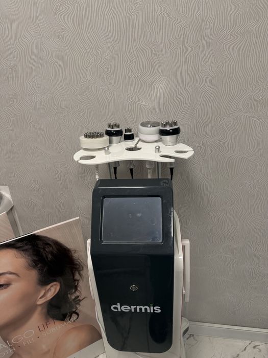 Машина Dermis за кавитация , радиочестотен лифтинг на лице и тяло