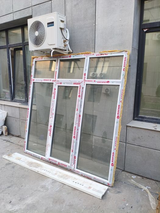 Продам плистиковое окно 196х196