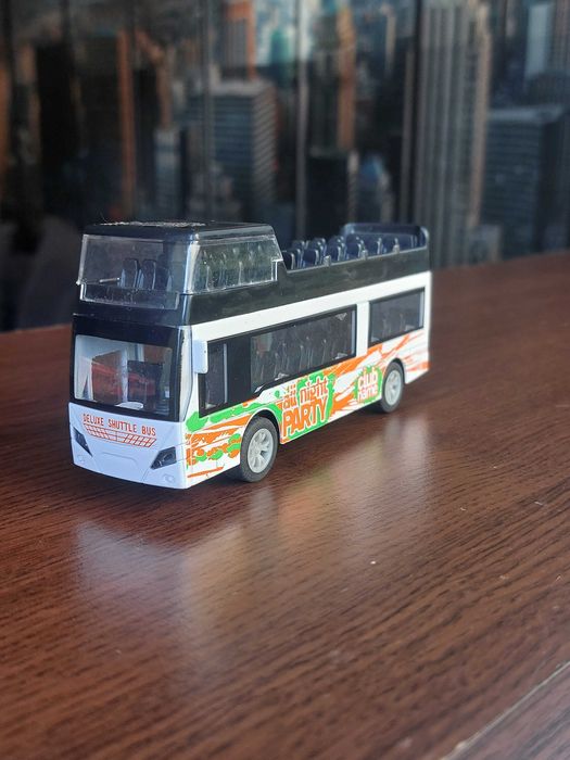 Machete autobuze, tramvai