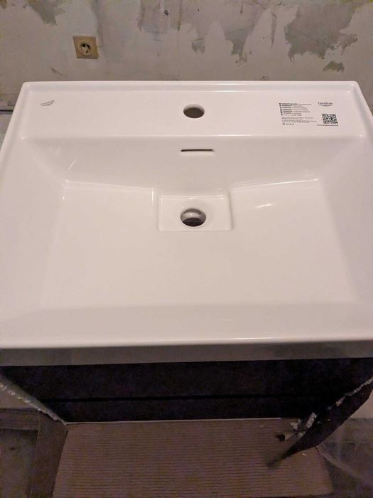 Долен шкаф за баня