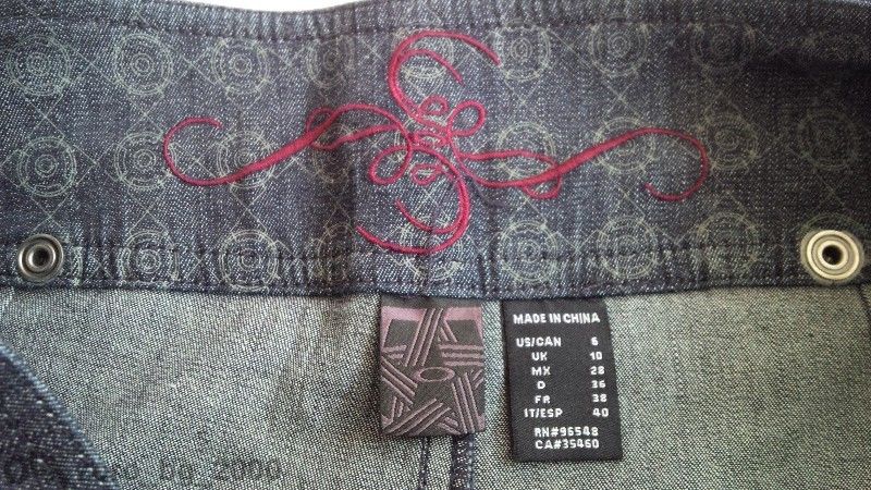 OAKLEY - Чисто нови английски дънки