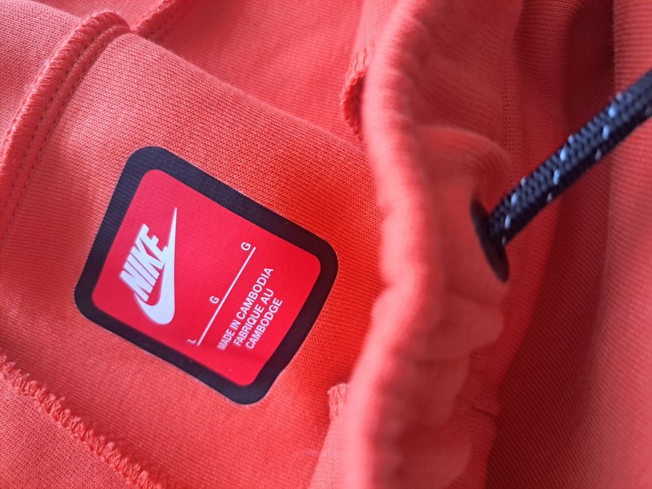 Pantaloni Nike Tech Fleece , originali