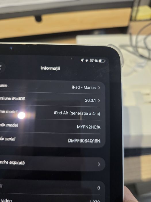 Vând Ipad air 4 10.9 inch 64 Gb