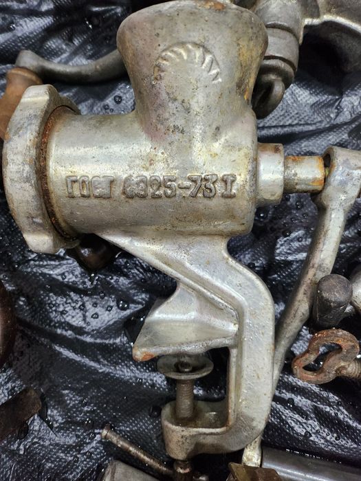 Ръчна месомелачка