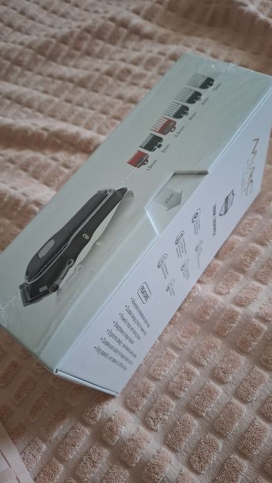 Машинка для стрижки волос