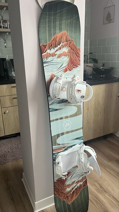 NOI! Snowboard Jones Twin Sister 149 cm, legaturi Union Juliet size M