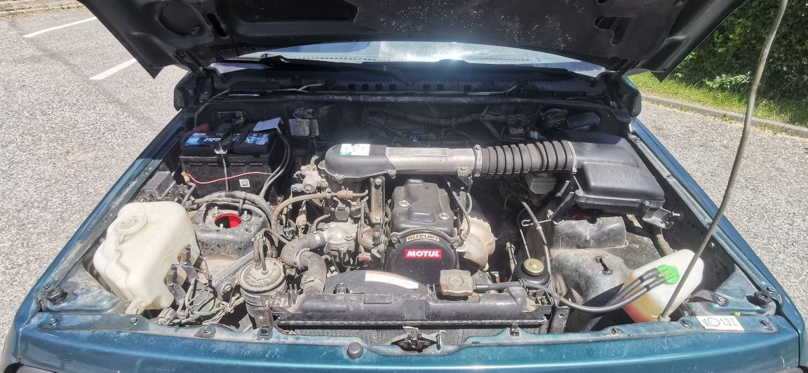 Se vinde Suzuki vitara metaltop