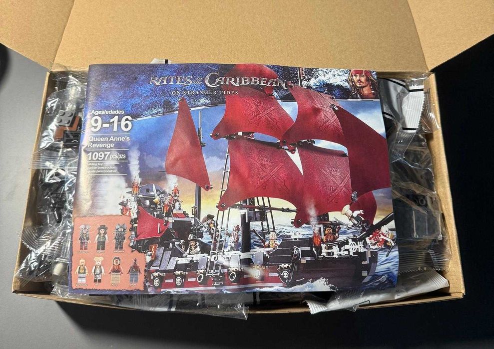 Corabie Nava | Piratii din Caraibe | Black Pearl Queen Revenge | 4195