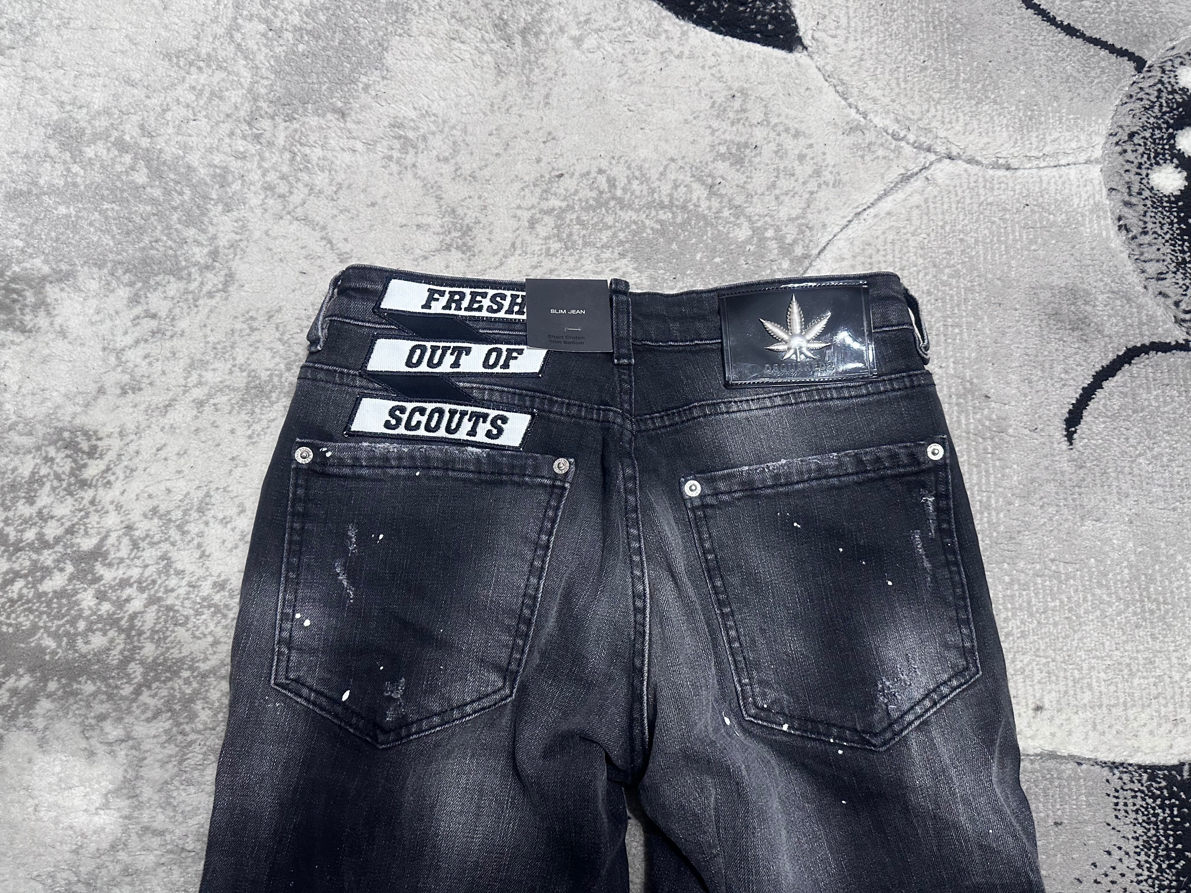 Мъжки дънки на Dsquared