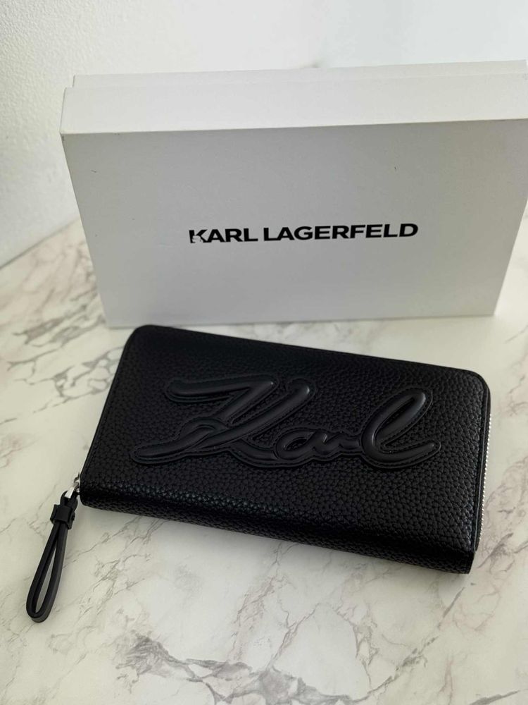 Оригинално портмоне на Karl Lagerfeld-90лв.